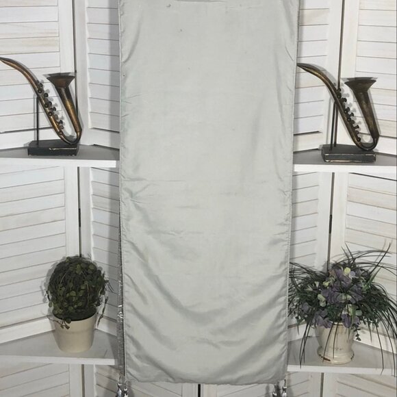 Glitz Shimmering Sequin Table Runner for Home Decor Tassel Accents Silver Gray - Picture 6 of 13